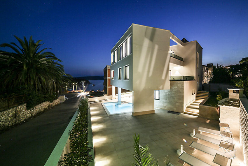 Villa on Ciovo for sale Trogir